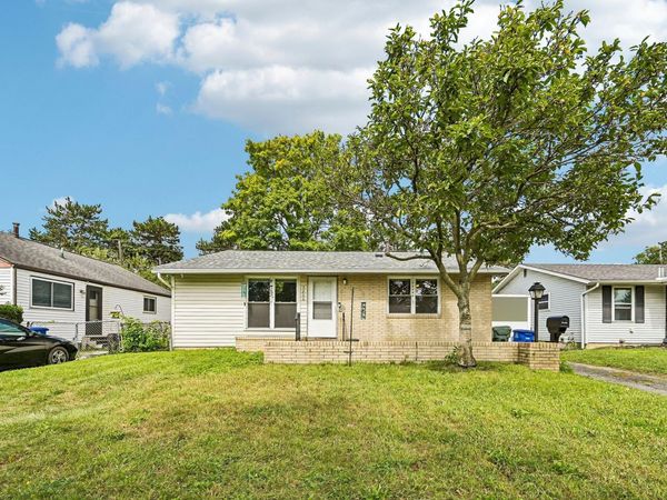 3206 Penfield Road, Columbus, OH 43227