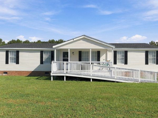 109 Mill Pond Road , Speed, NC 27881