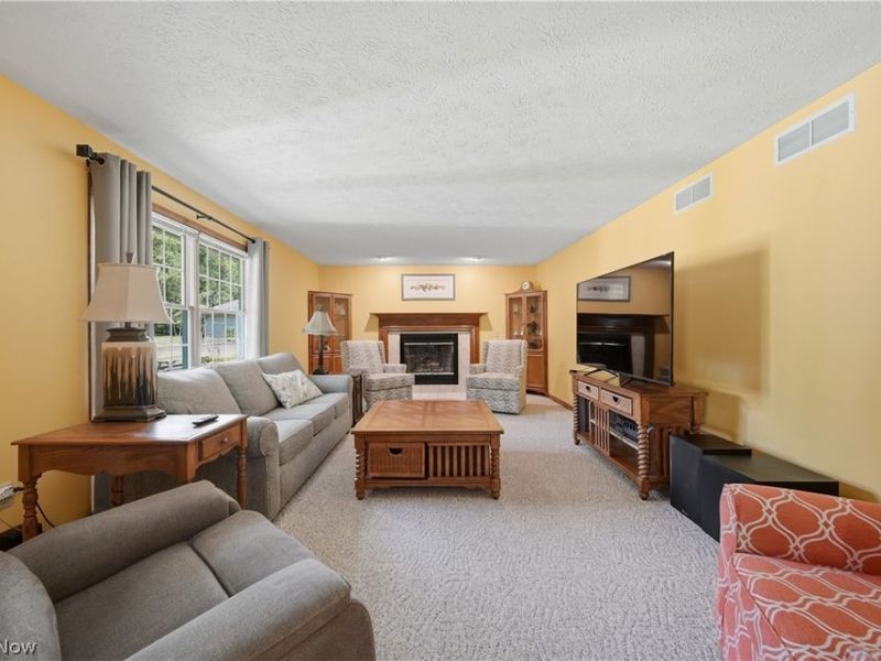813 Walnut Ridge Street NW, Bolivar, OH 44612 Photo 14