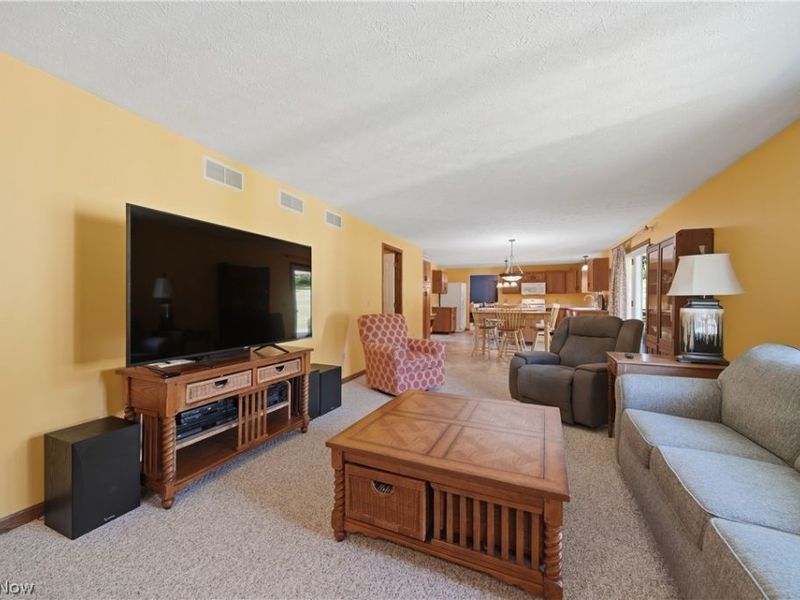 813 Walnut Ridge Street NW, Bolivar, OH 44612 Photo 15