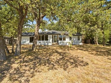5725 Jacqueline Road, Fort Worth, TX 76112