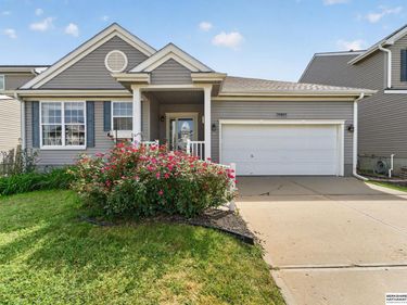 14887 Eagle Street, Bennington, NE 68007