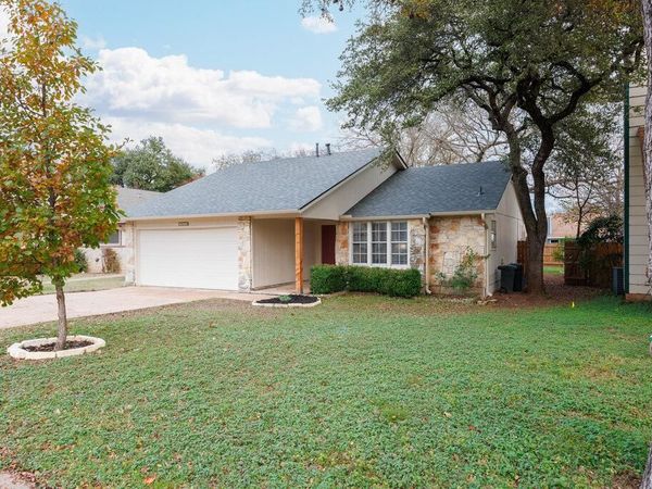 7611 Navarro PL , Austin, TX 78749
