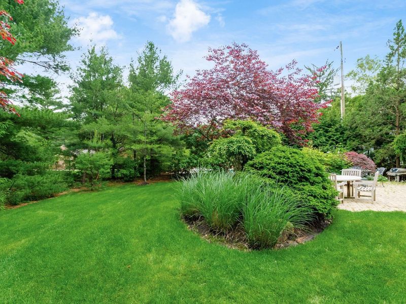 5692 Juliana Place, Columbus, OH 43235 Photo 10