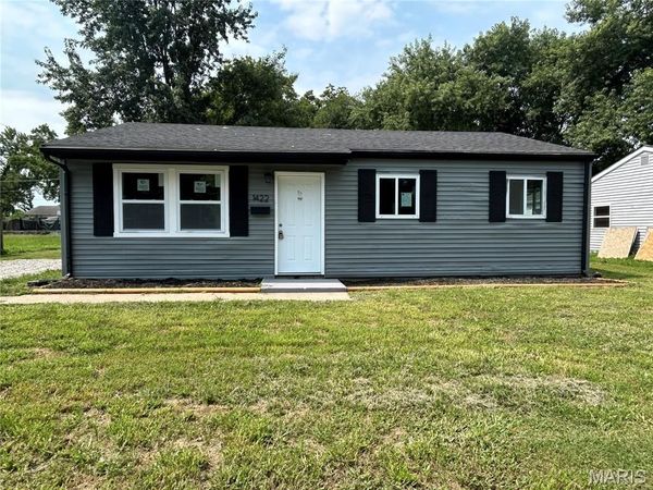 1422 Andrews Drive , Cahokia, IL 62206