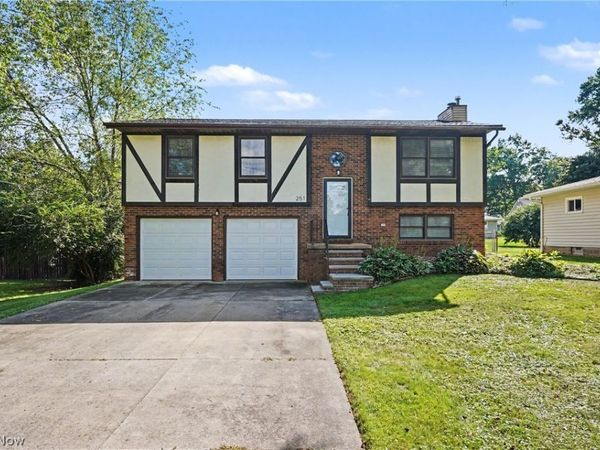 251 Caladonia Avenue, Akron, OH 44333