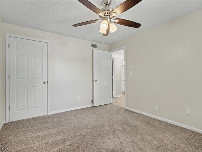 251 Caladonia Avenue, Akron, OH 44333 Photo 20