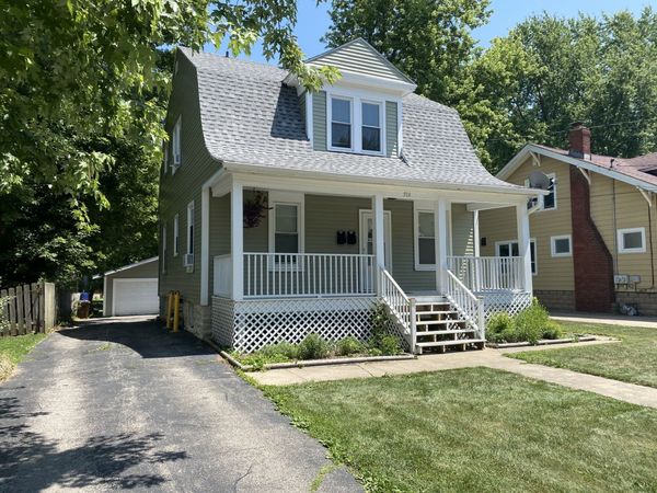 914 Clay Street , Unit 2, Woodstock, IL 60098