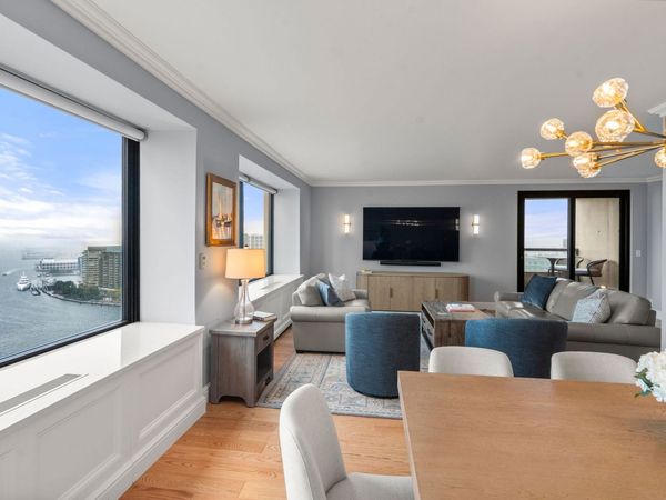 65 East India Row, Unit 27F, Boston, MA 02110