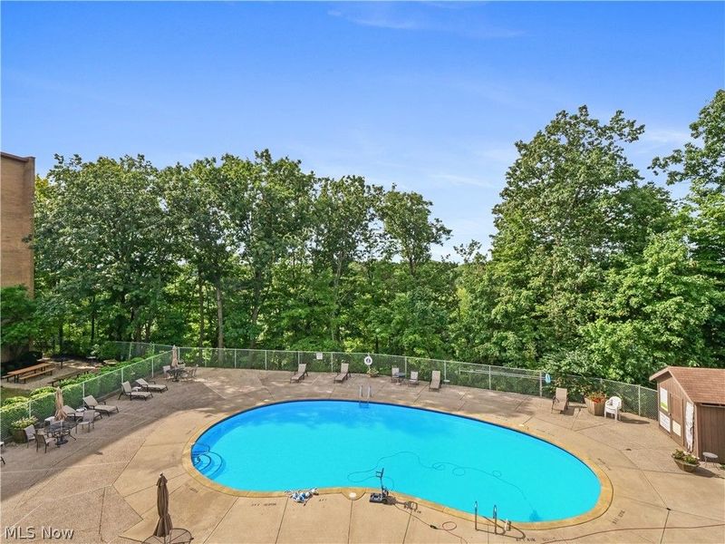 18501 Hilliard Boulevard, Unit 317, Rocky River, OH 44116 Photo 25