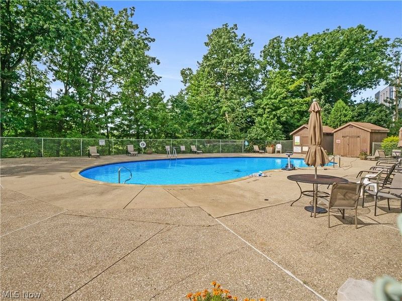 18501 Hilliard Boulevard, Unit 317, Rocky River, OH 44116 Photo 26