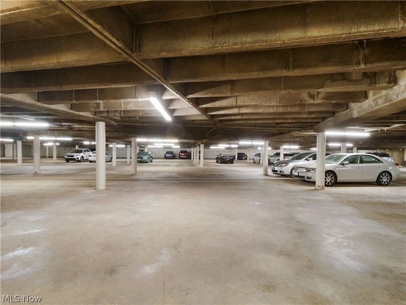 18501 Hilliard Boulevard, Unit 317, Rocky River, OH 44116 Photo 29