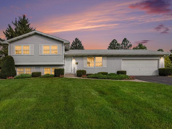 127 Sheffield Road, Battle Creek, MI 49015