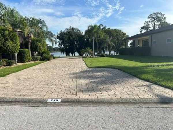 738 MEANDERING WAY , POLK CITY, FL 33868
