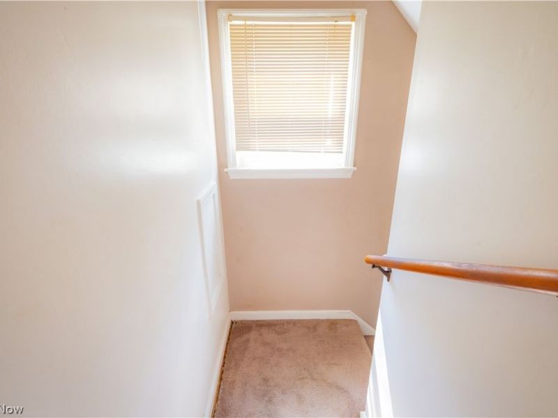 2835 S Schenley Avenue, Youngstown, OH 44511 Photo 11