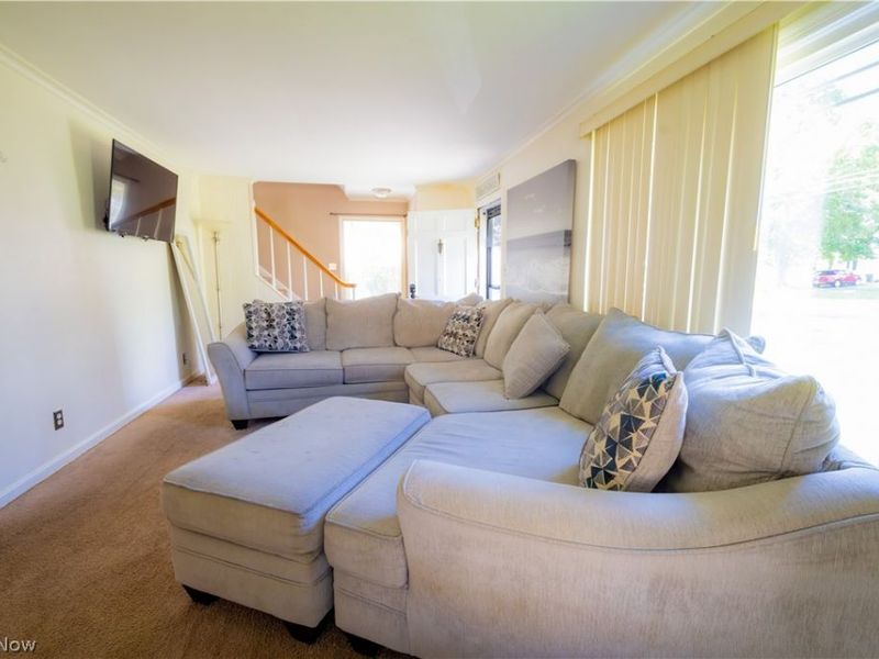 2835 S Schenley Avenue, Youngstown, OH 44511 Photo 5