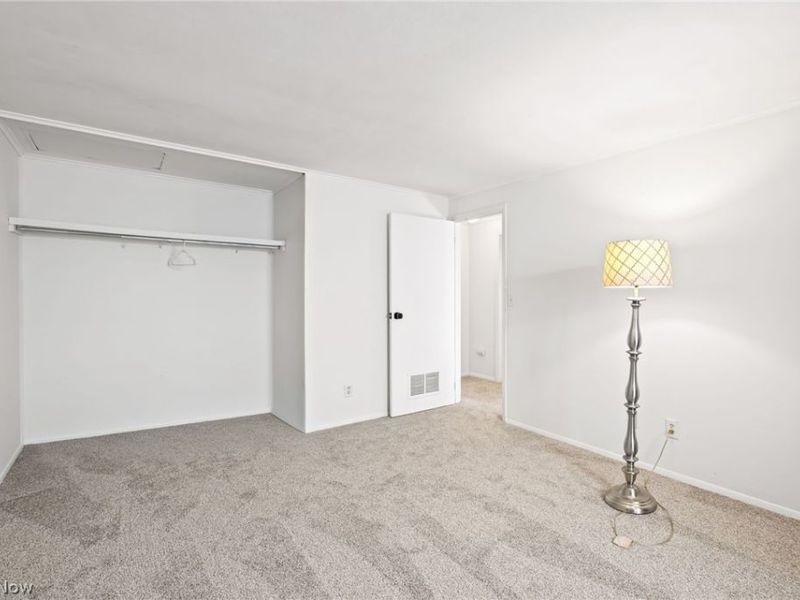 28 Valley Forge Lane, Unit 2A, Elyria, OH 44035 Photo 14