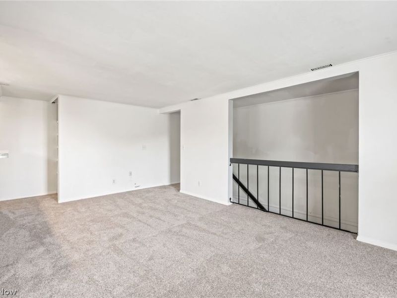 28 Valley Forge Lane, Unit 2A, Elyria, OH 44035 Photo 6