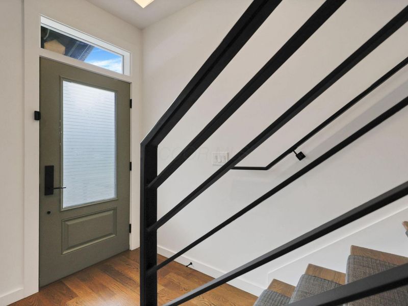 248 E 4th Avenue , Columbus, OH 43201 Photo 2