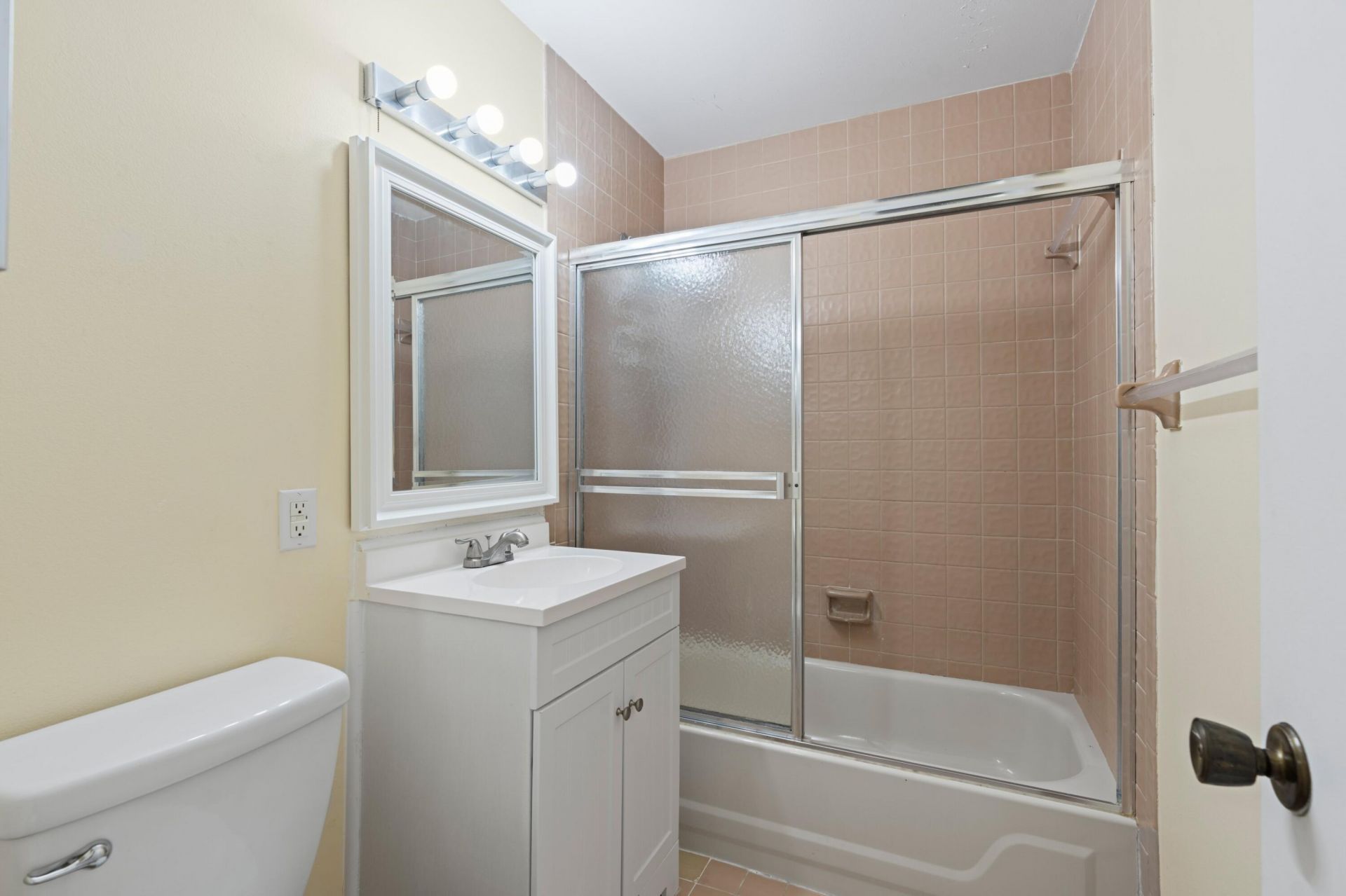 6850 NW 2nd Avenue, Unit 16, Boca Raton, FL 33487 Photo