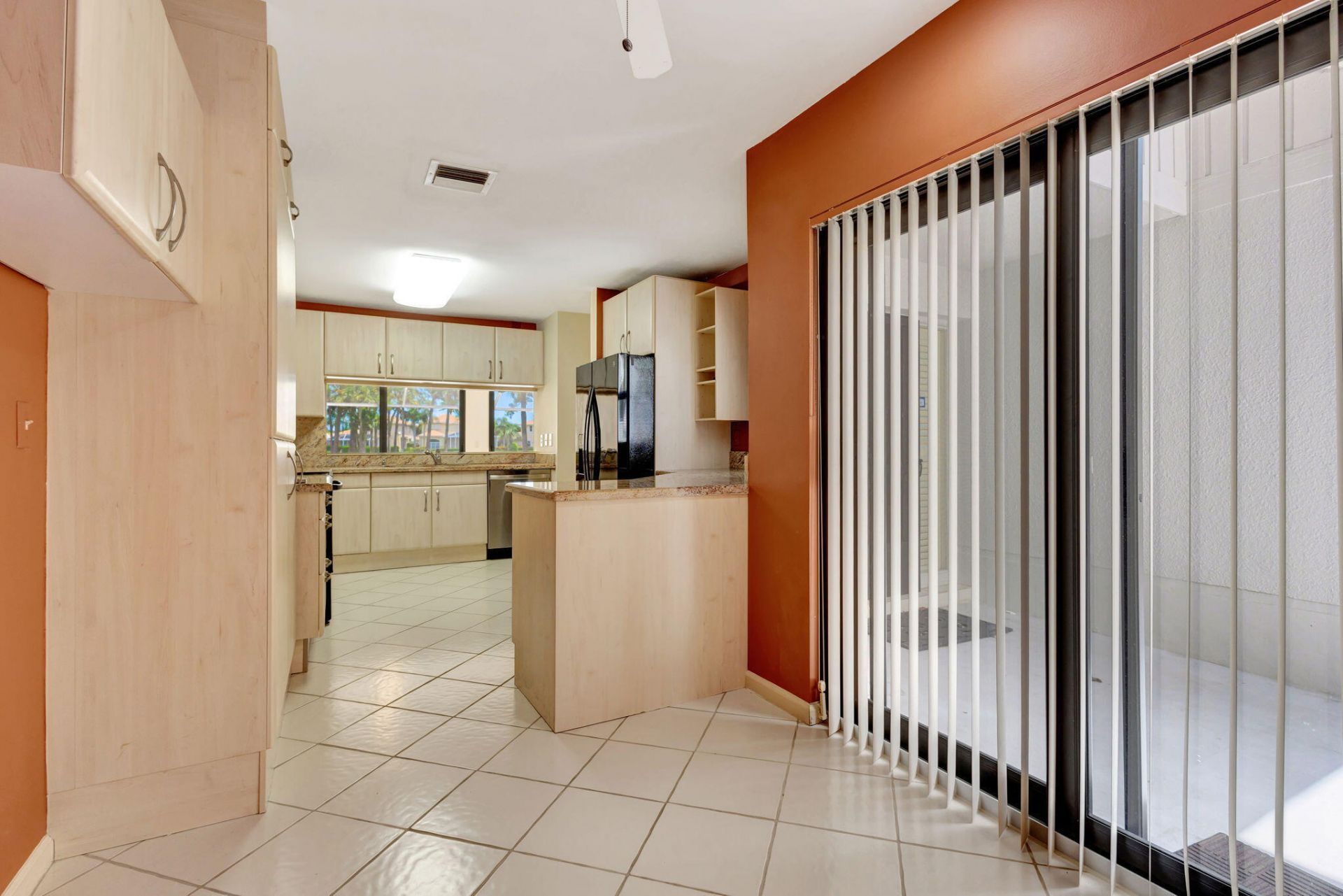 527 Prestwick Circle, Palm Beach Gardens, FL 33418 Photo