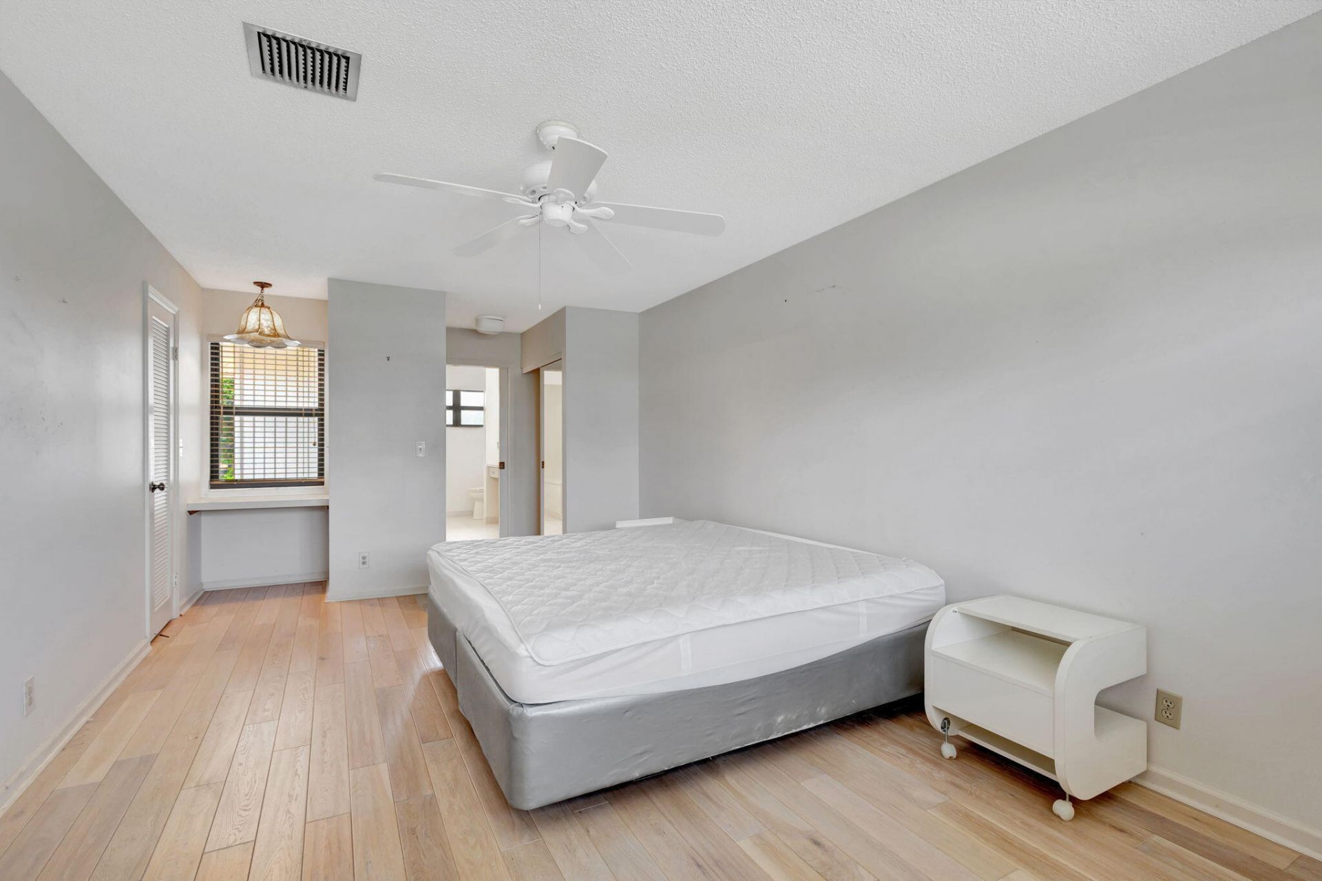 527 Prestwick Circle, Palm Beach Gardens, FL 33418 Photo