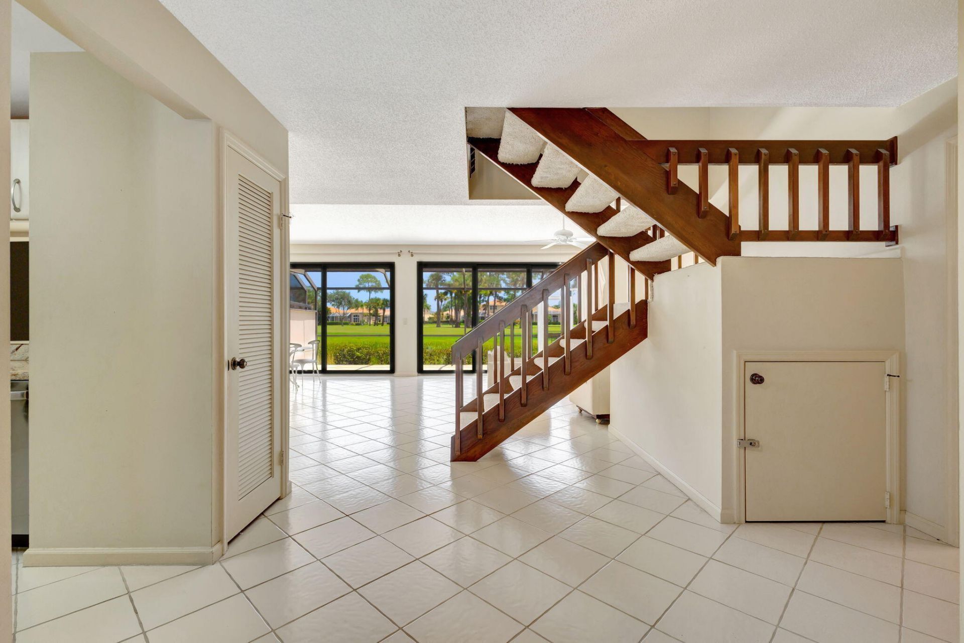 527 Prestwick Circle, Palm Beach Gardens, FL 33418 Photo