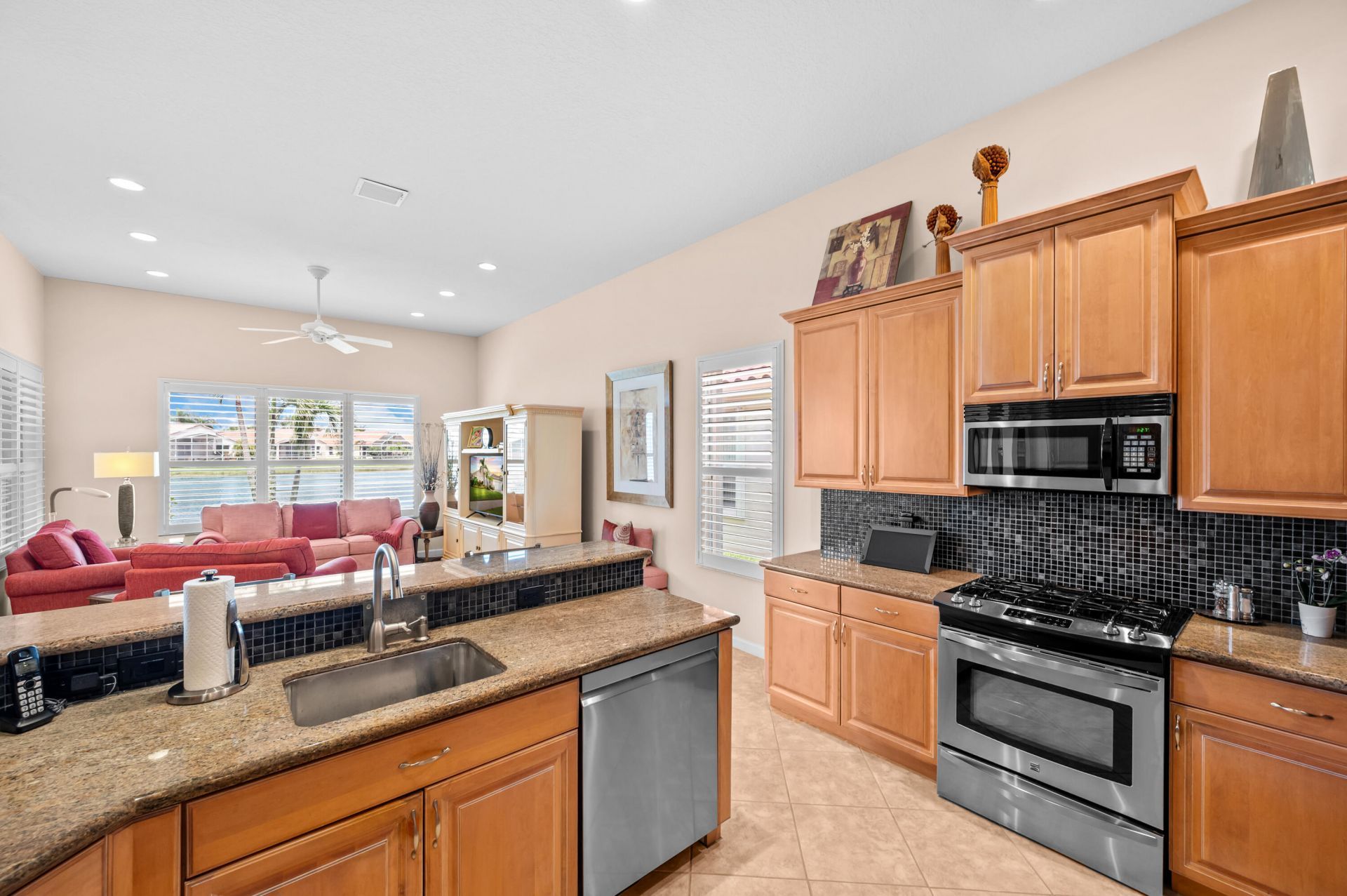 407 NW Shoreview Drive, Port Saint Lucie, FL 34986 Photo
