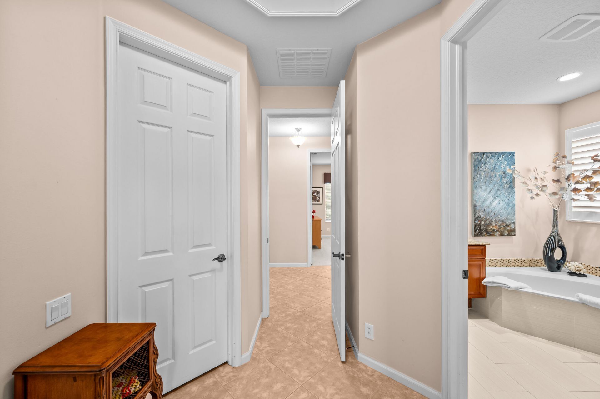 407 NW Shoreview Drive, Port Saint Lucie, FL 34986 Photo