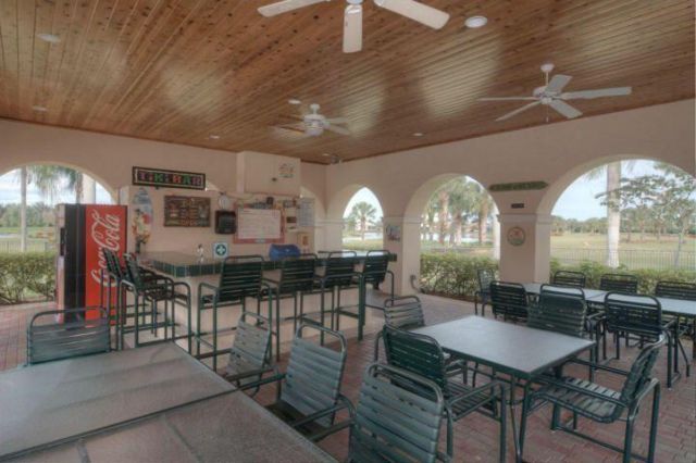 407 NW Shoreview Drive, Port Saint Lucie, FL 34986 Photo