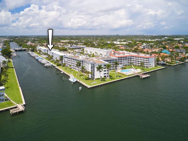 104 Paradise Harbour Boulevard, Unit 402, North Palm Beach, FL 33408