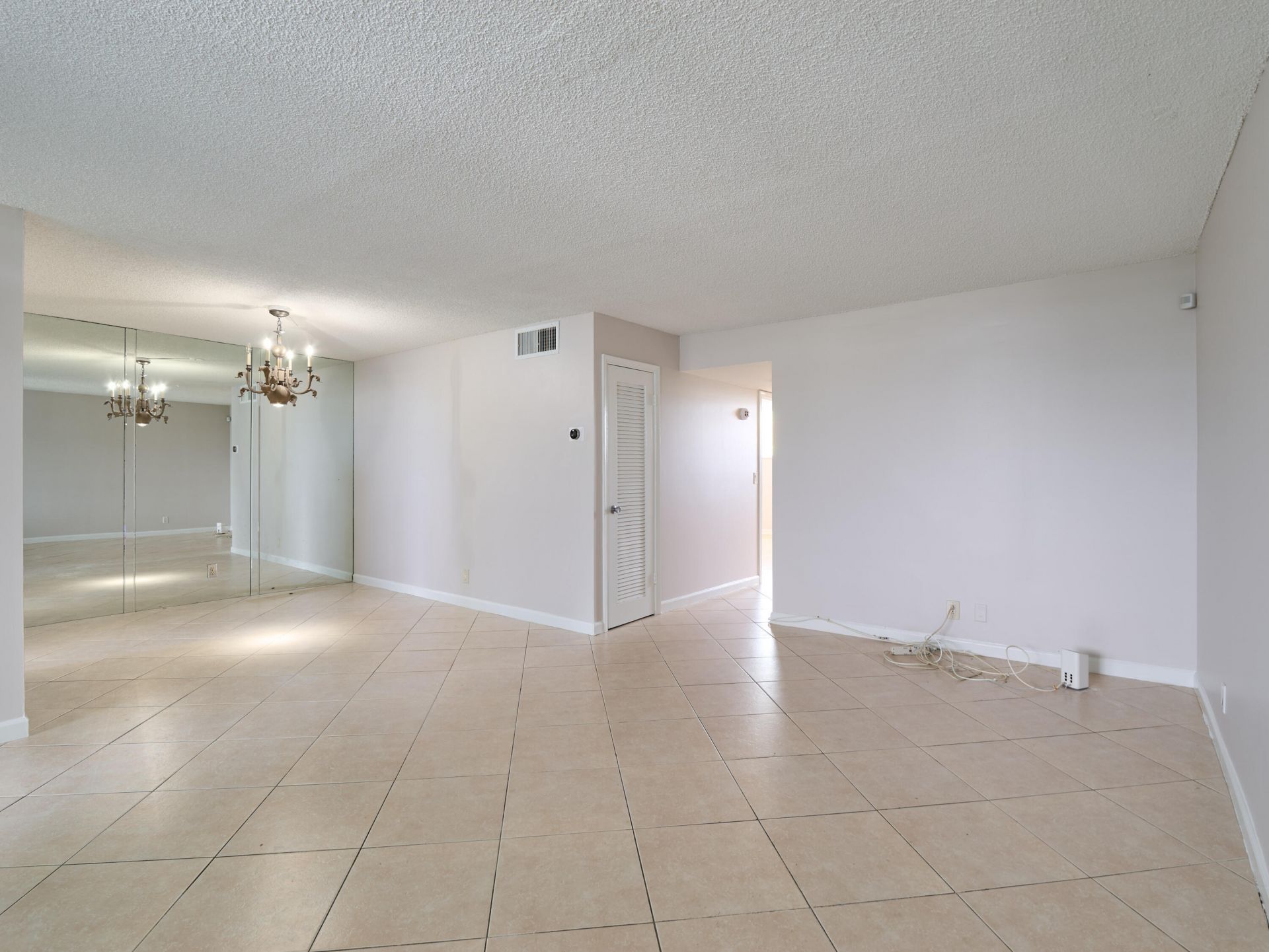 104 Paradise Harbour Boulevard, Unit 402, North Palm Beach, FL 33408 Photo