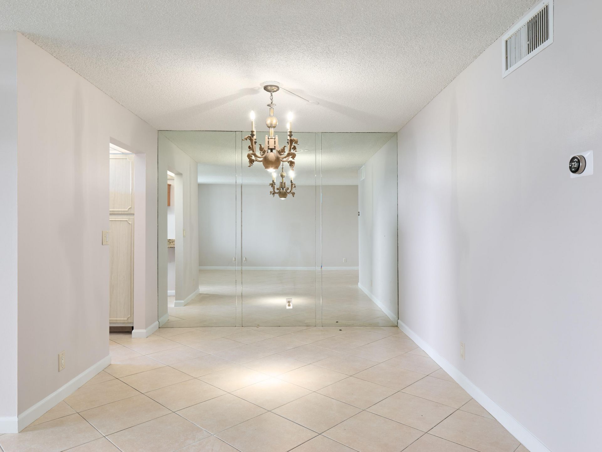 104 Paradise Harbour Boulevard, Unit 402, North Palm Beach, FL 33408 Photo