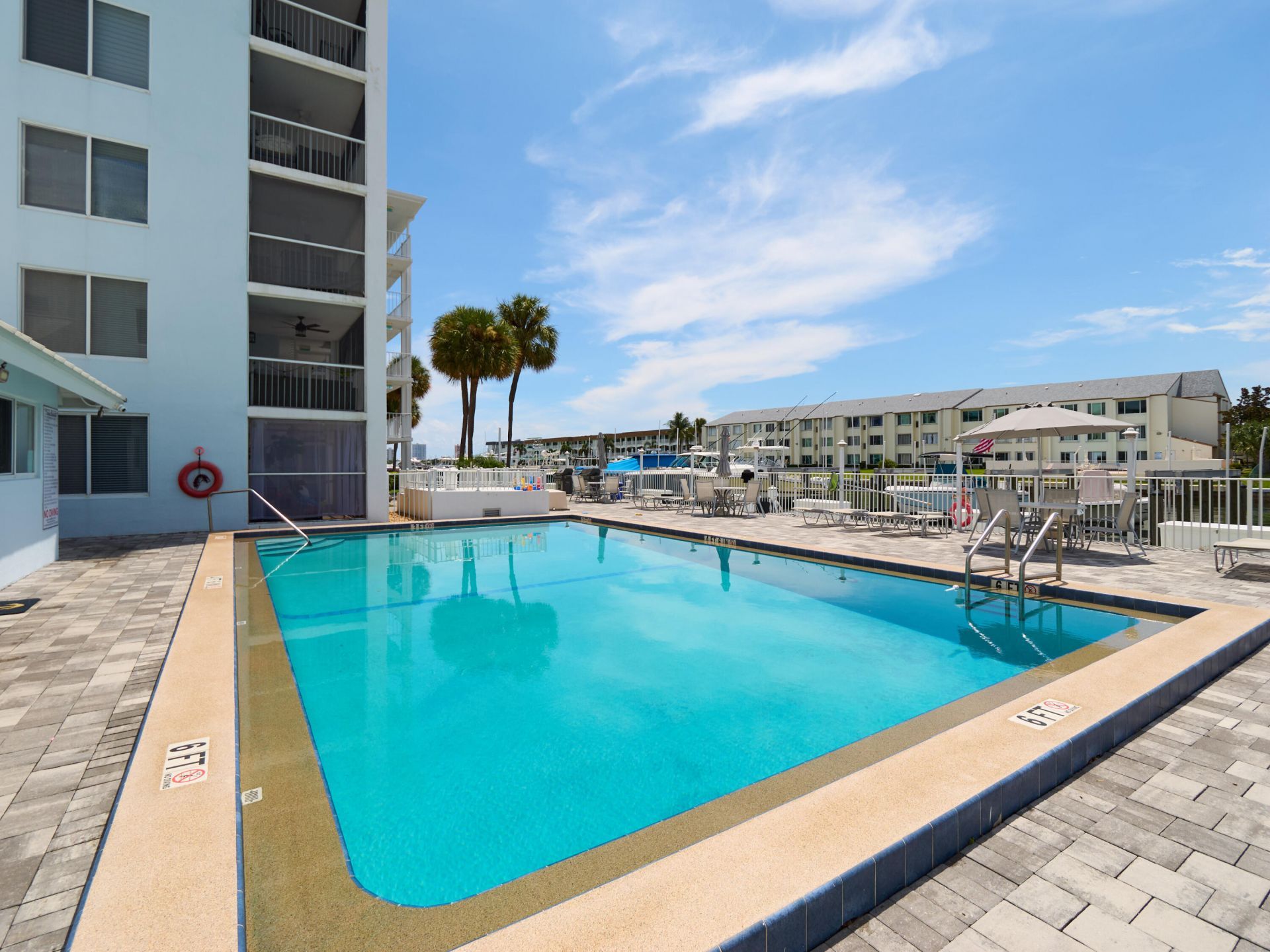 104 Paradise Harbour Boulevard, Unit 402, North Palm Beach, FL 33408 Photo
