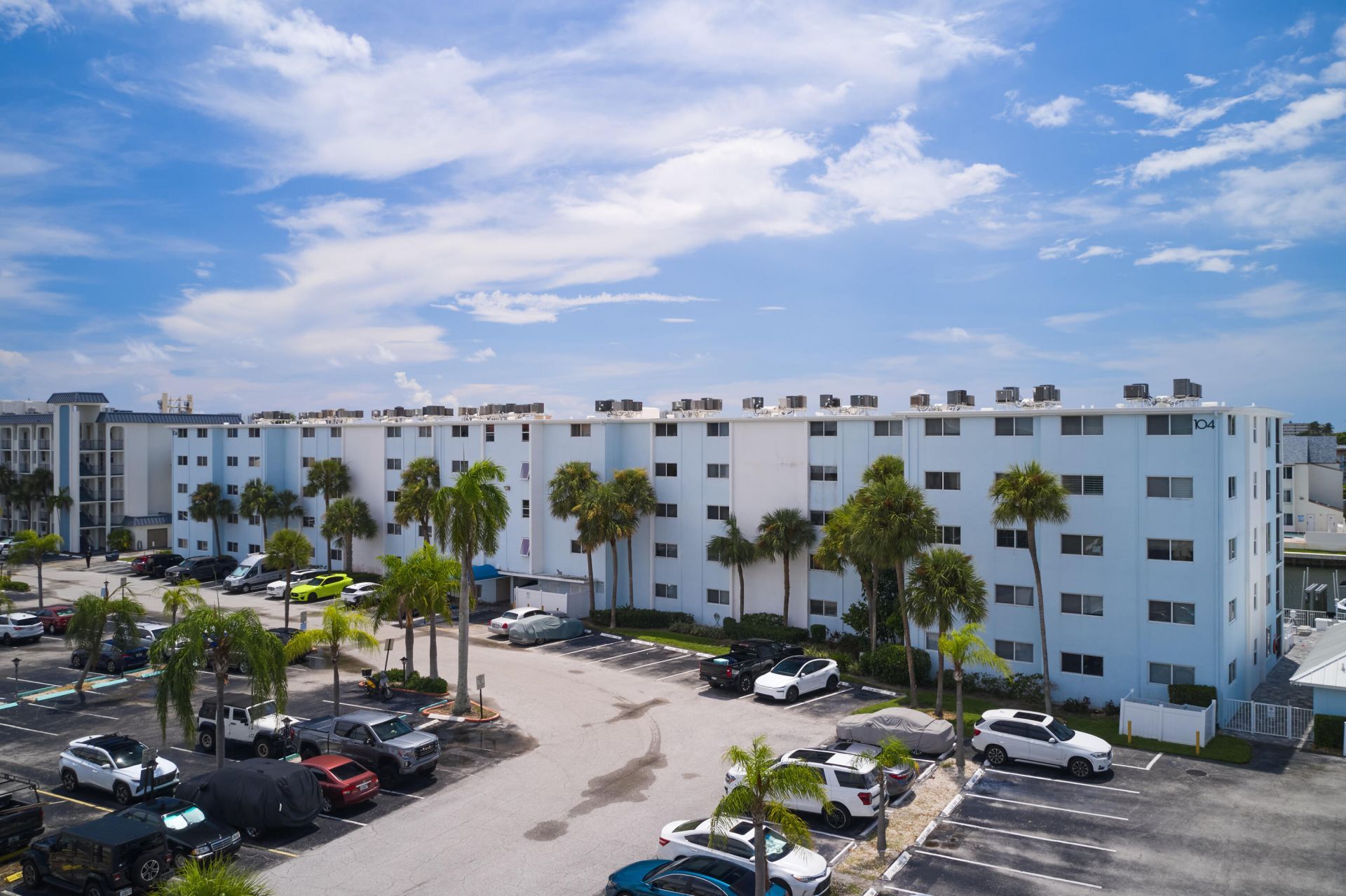 104 Paradise Harbour Boulevard, Unit 402, North Palm Beach, FL 33408 Photo