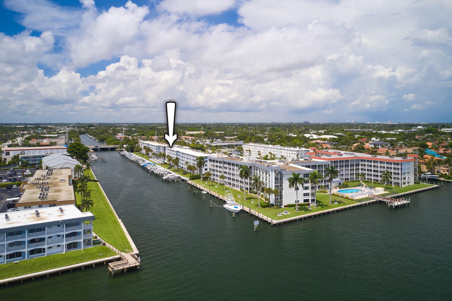 104 Paradise Harbour Boulevard, Unit 402, North Palm Beach, FL 33408 Photo