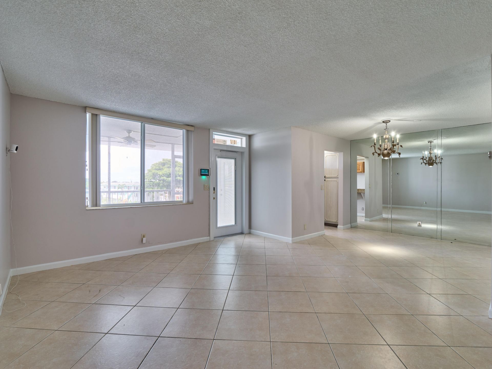 104 Paradise Harbour Boulevard, Unit 402, North Palm Beach, FL 33408 Photo