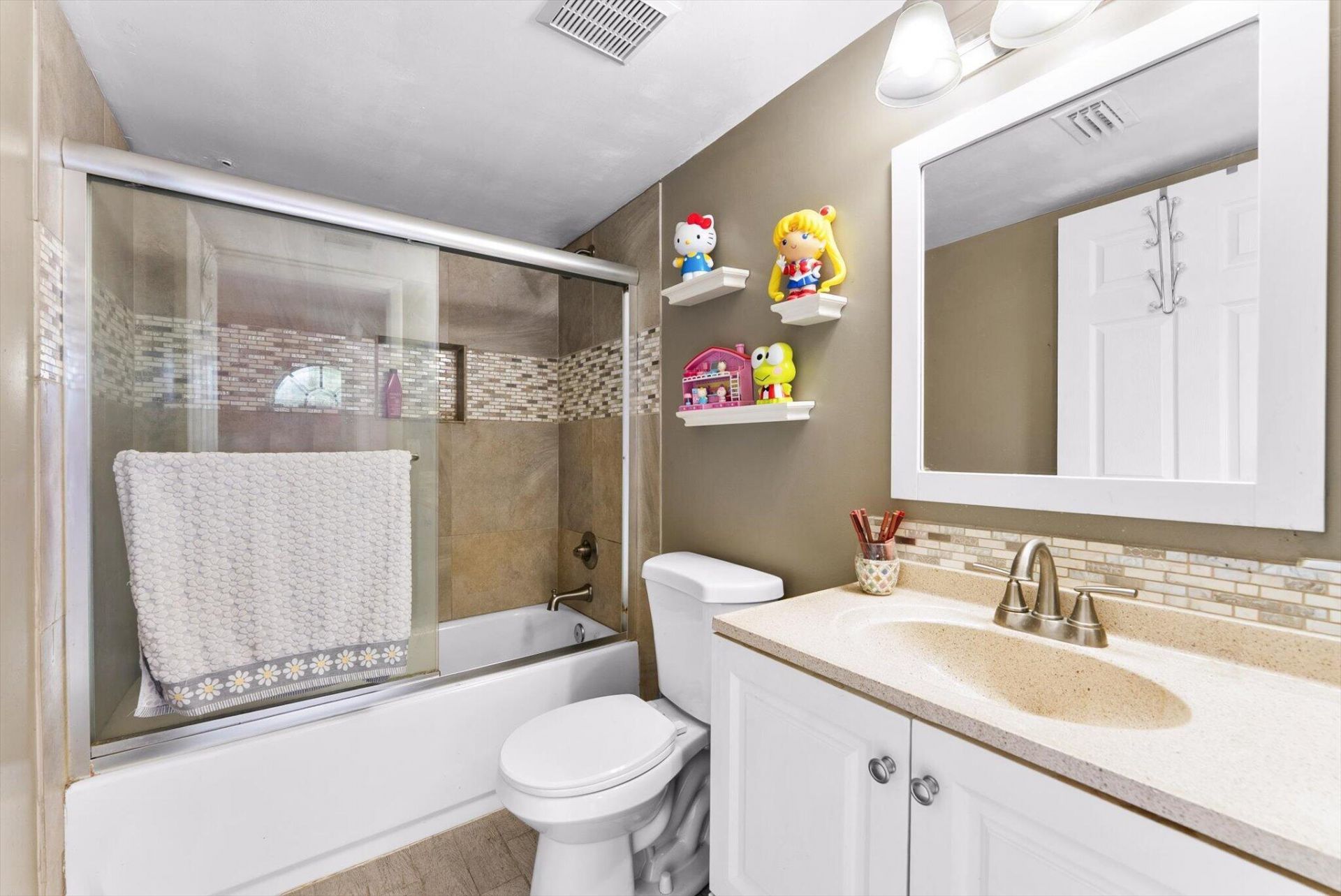 4240 Village Drive, Unit D, Delray Beach, FL 33445 Photo