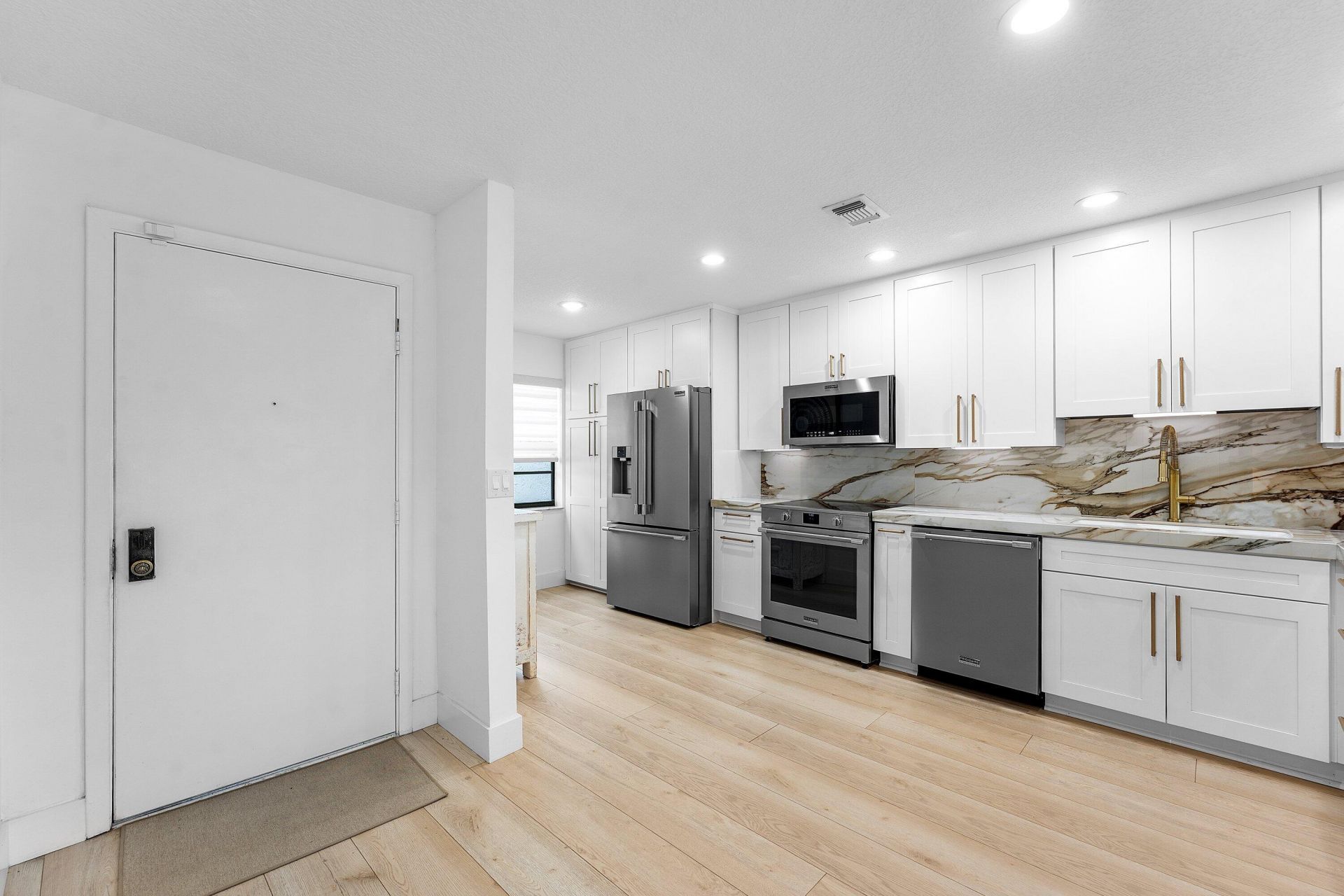 11 Southport Lane, Unit E, Boynton Beach, FL 33436 Photo