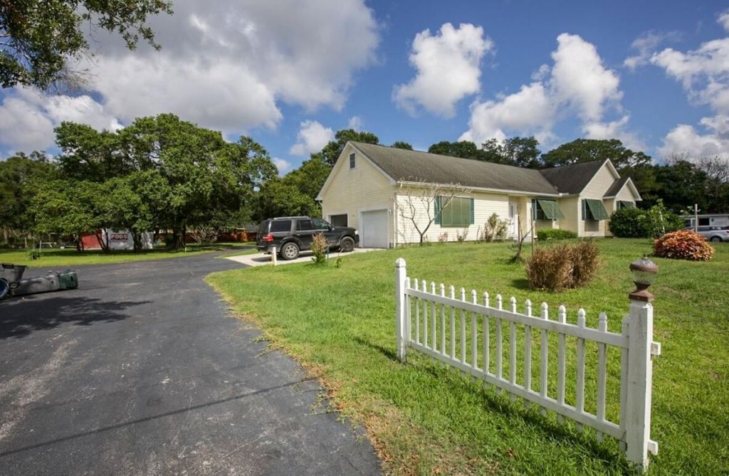 3162 Dame Road, Fort Pierce, FL 34981 Photo