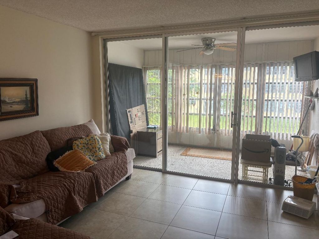 5851 NW 62nd Avenue, Unit 201, Tamarac, FL 33319 Photo