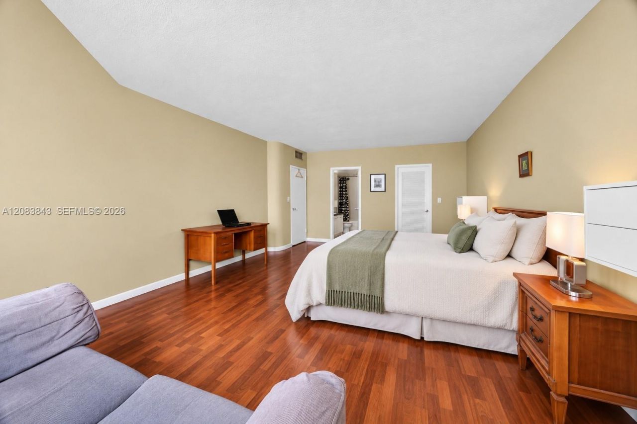 900 Bay Dr, Unit 601, Miami Beach, FL 33141 Photo
