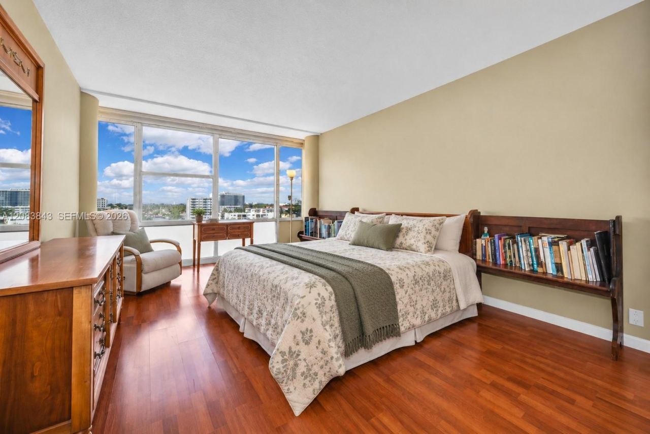 900 Bay Dr, Unit 601, Miami Beach, FL 33141 Photo
