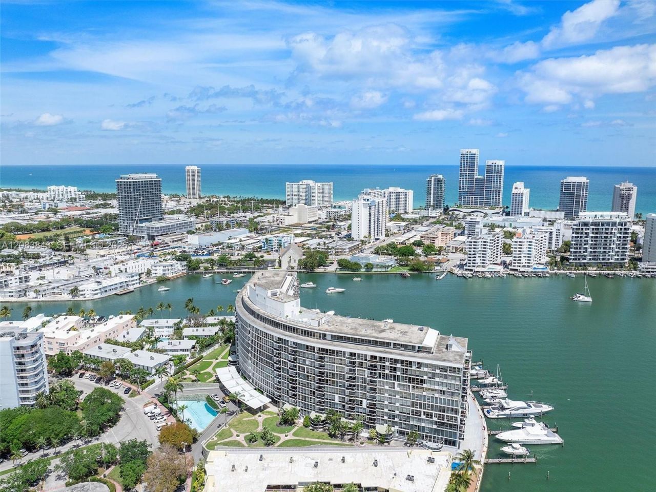 900 Bay Dr, Unit 601, Miami Beach, FL 33141 Photo