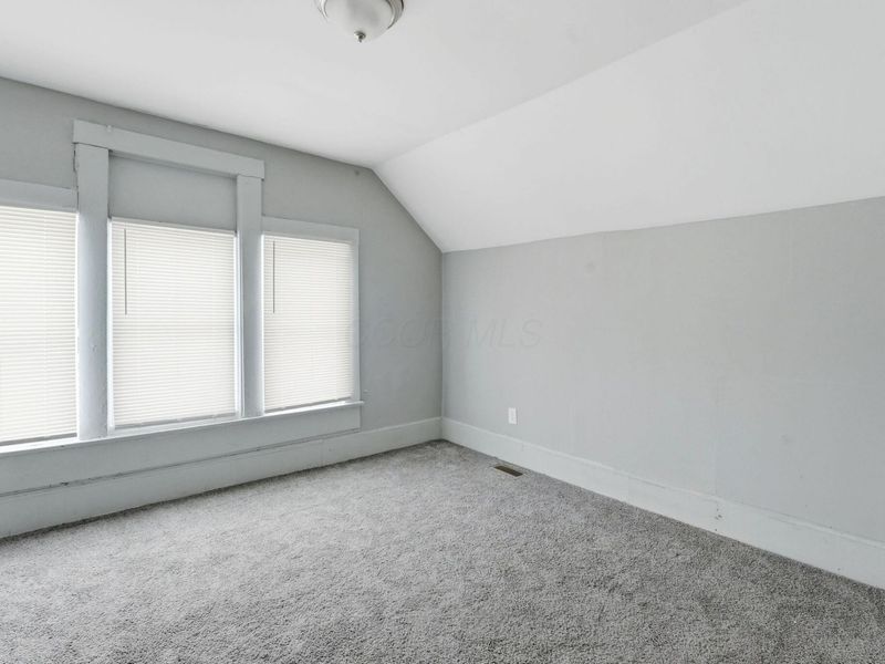 346 S Wheatland Avenue , Columbus, OH 43204 Photo 24