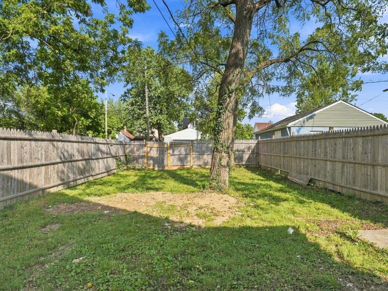 346 S Wheatland Avenue , Columbus, OH 43204 Photo 37