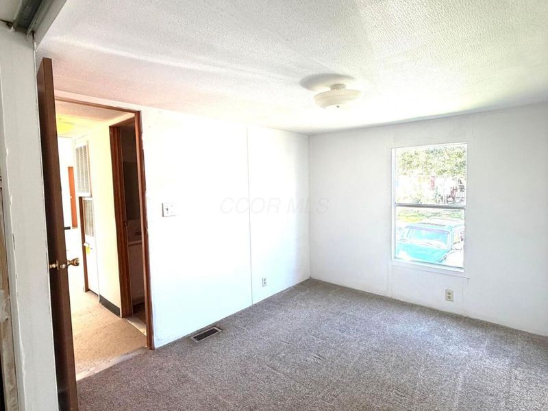 1121 Tarkiln Road SE, Unit 119, Lancaster, OH 43130 Photo 10