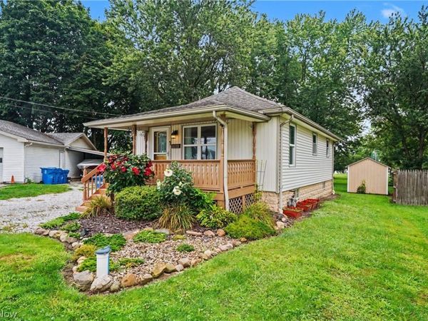 4937 Grove Avenue , Norton, OH 44203