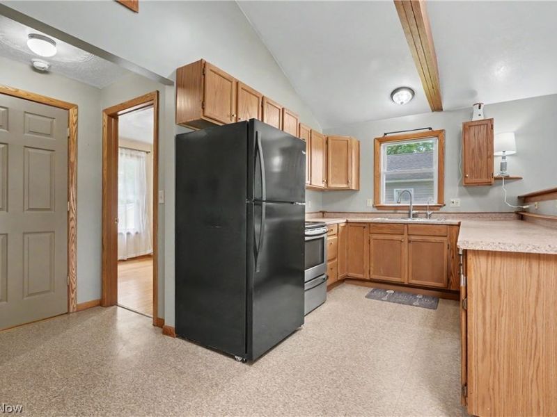 4937 Grove Avenue, Norton, OH 44203 Photo 10