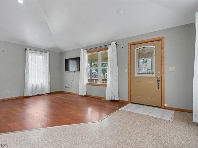4937 Grove Avenue, Norton, OH 44203 Photo 5